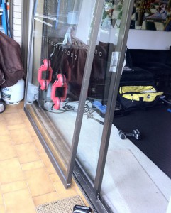 aluminium glass door repair